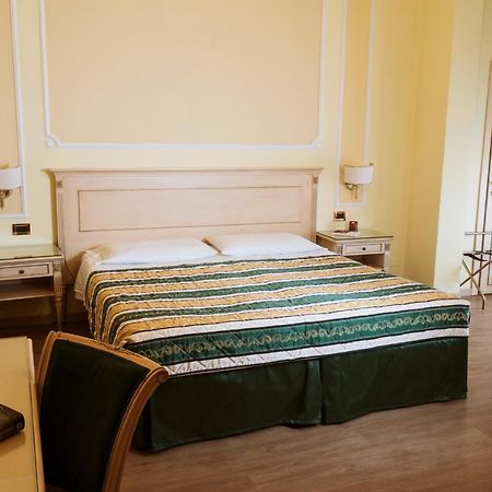 Hotel Terme Salus Abano Terme Extérieur photo