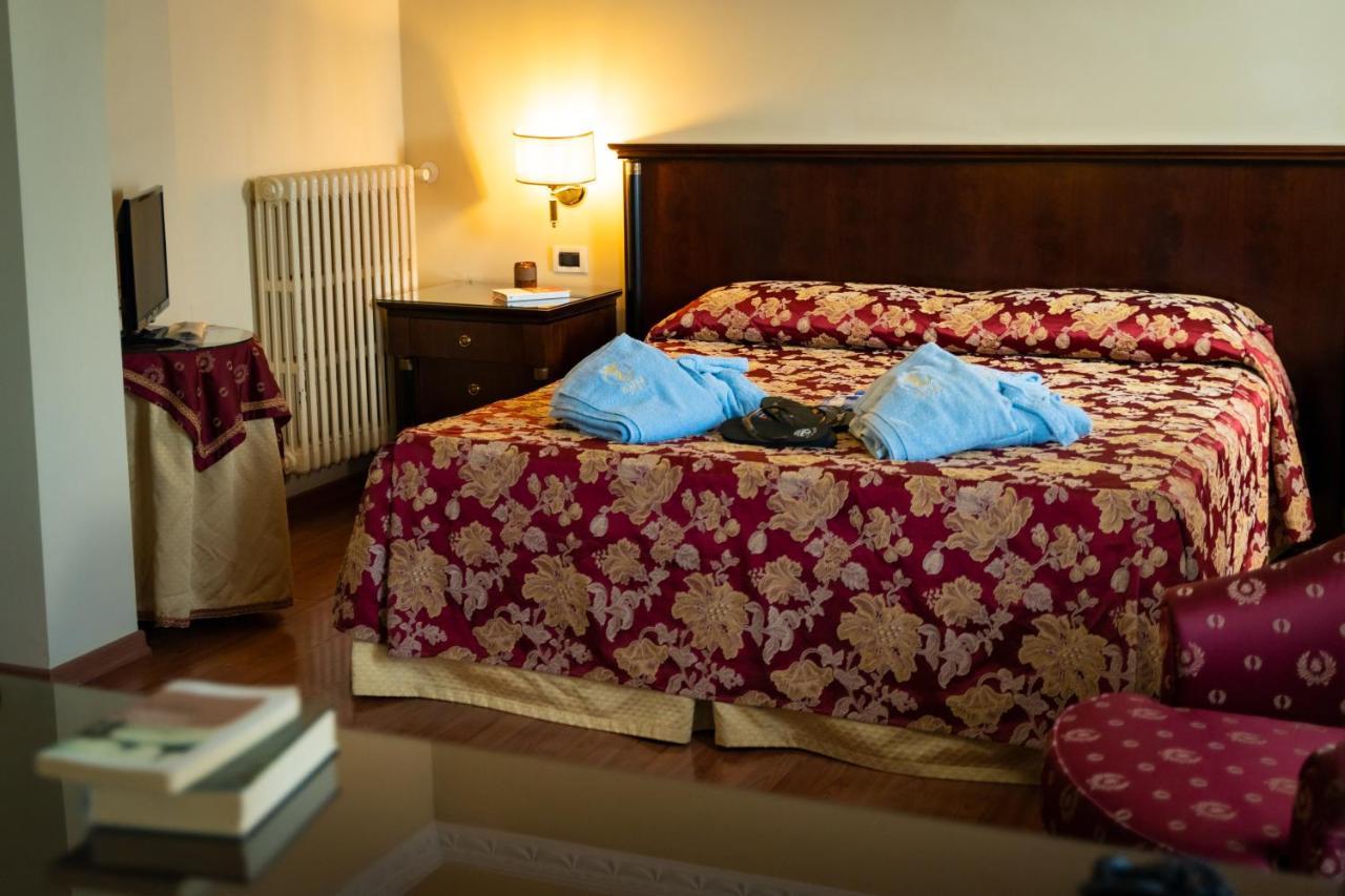 Hotel Terme Salus Abano Terme Extérieur photo