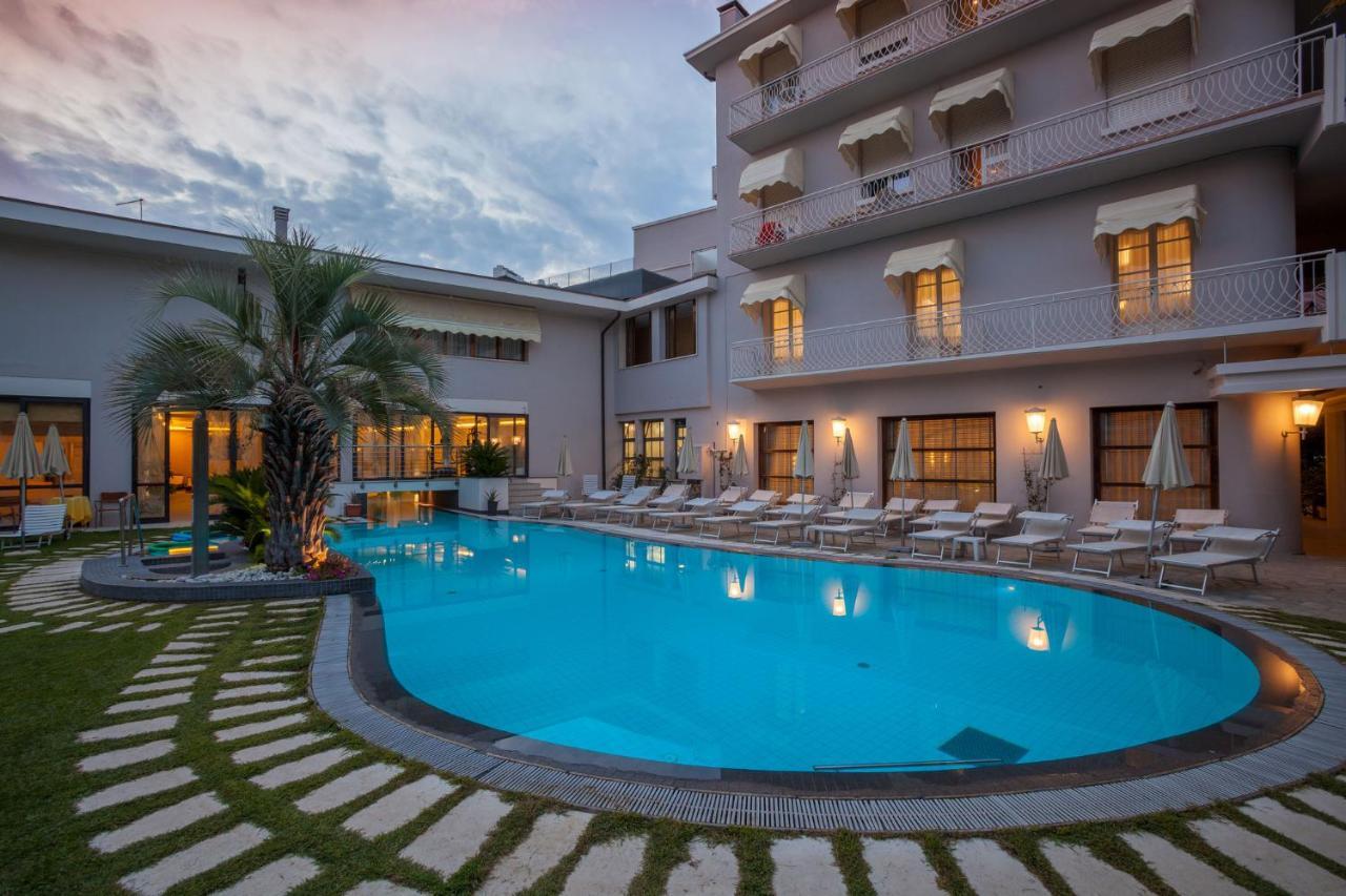 Hotel Terme Salus Abano Terme Extérieur photo